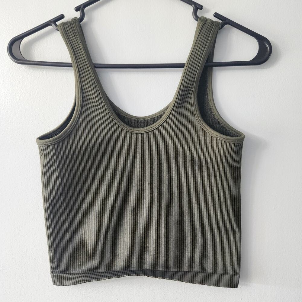 3/$20 Offline by Aerie Green Cropped Tank Size Small